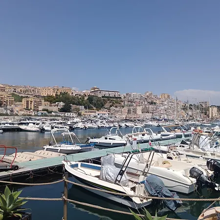 Le Terme Al Mare بيت ضيافة